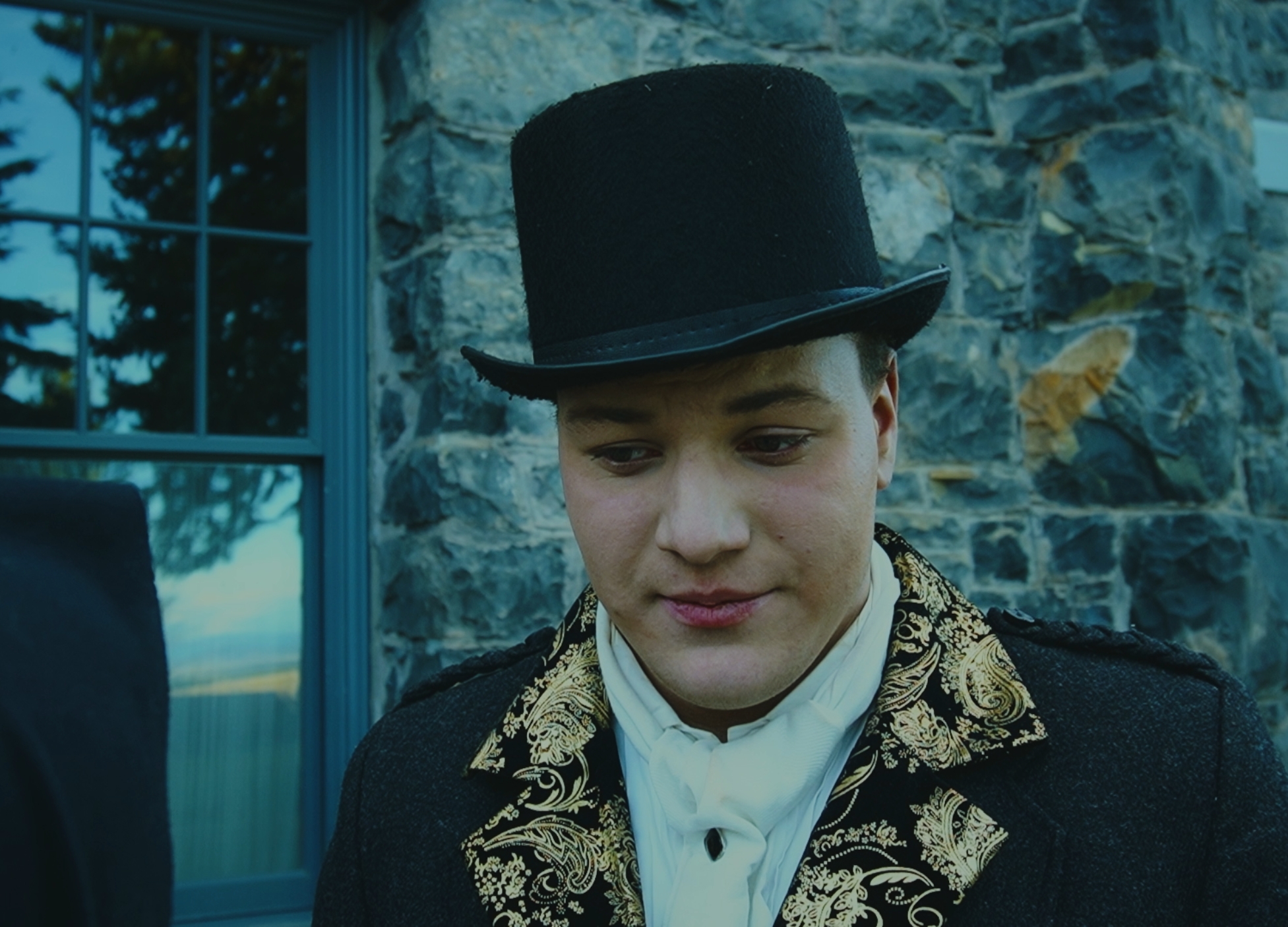 A Home for Christmas still 9 A Home for Christmas still 9