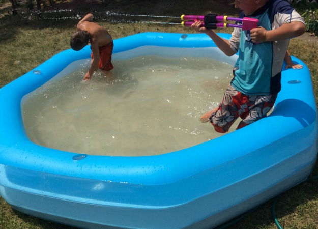 backyard kiddie pool