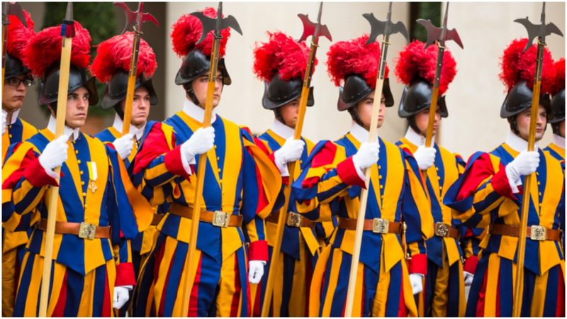 Swiss Guard 01 Swiss Guard 01